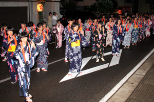 民謡流しの画像