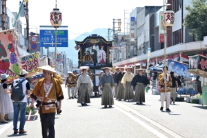 奉納行列の画像