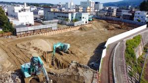 令和2年8月末時点の旧小千谷総合病院西工区土留擁壁解体状況の画像