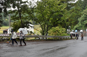 坂道を進む参加者の画像