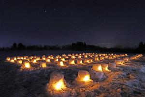 会場に並べられたほんやら洞の画像