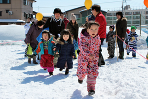 幼児レースの画像