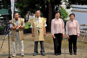 詩吟を披露する鵬鯤会のみなさん